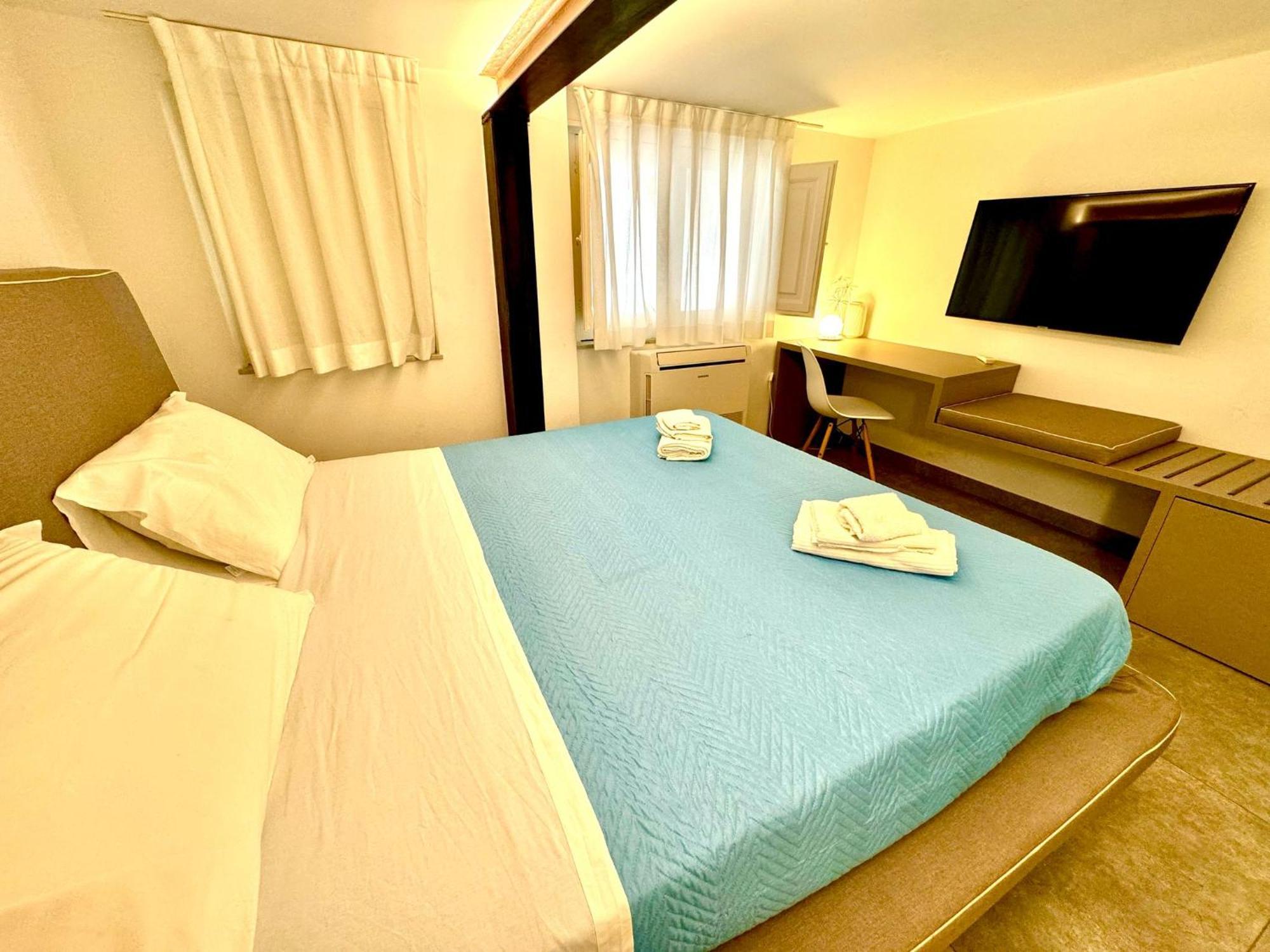 Cortile Nobile Luxury Suites 卡塔尼亚 外观 照片