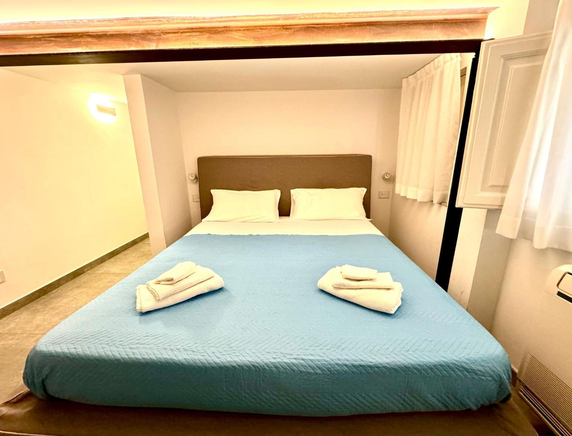 Cortile Nobile Luxury Suites 卡塔尼亚 外观 照片