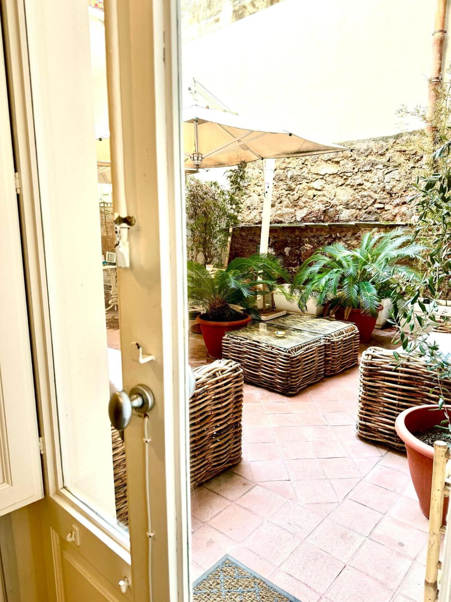 Cortile Nobile Luxury Suites 卡塔尼亚 外观 照片