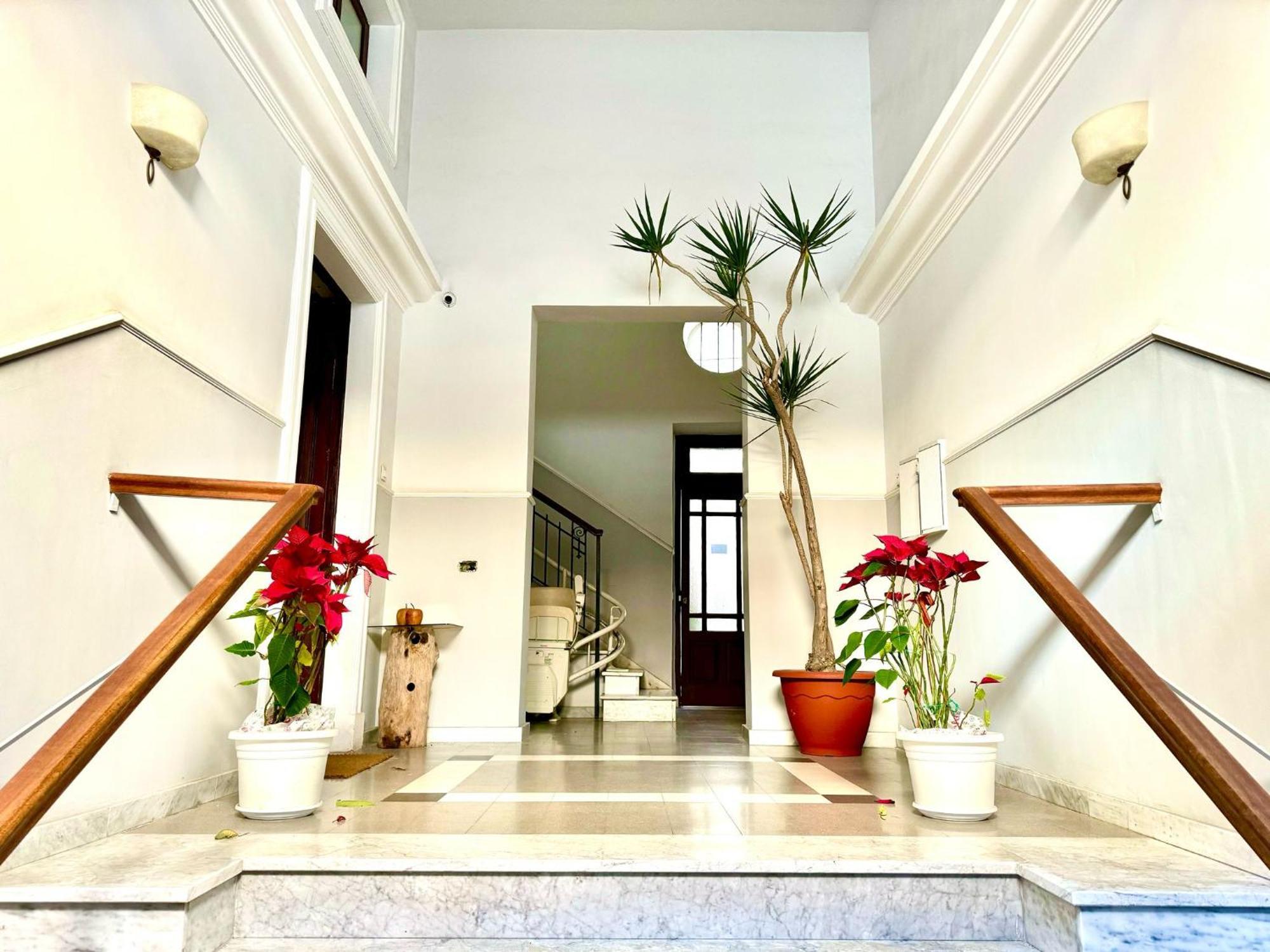 Cortile Nobile Luxury Suites 卡塔尼亚 外观 照片